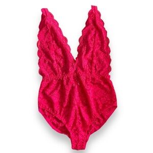 We Are HAH Free People Siren Red Lace Comin’ In HAHt Bodysuit Size Small